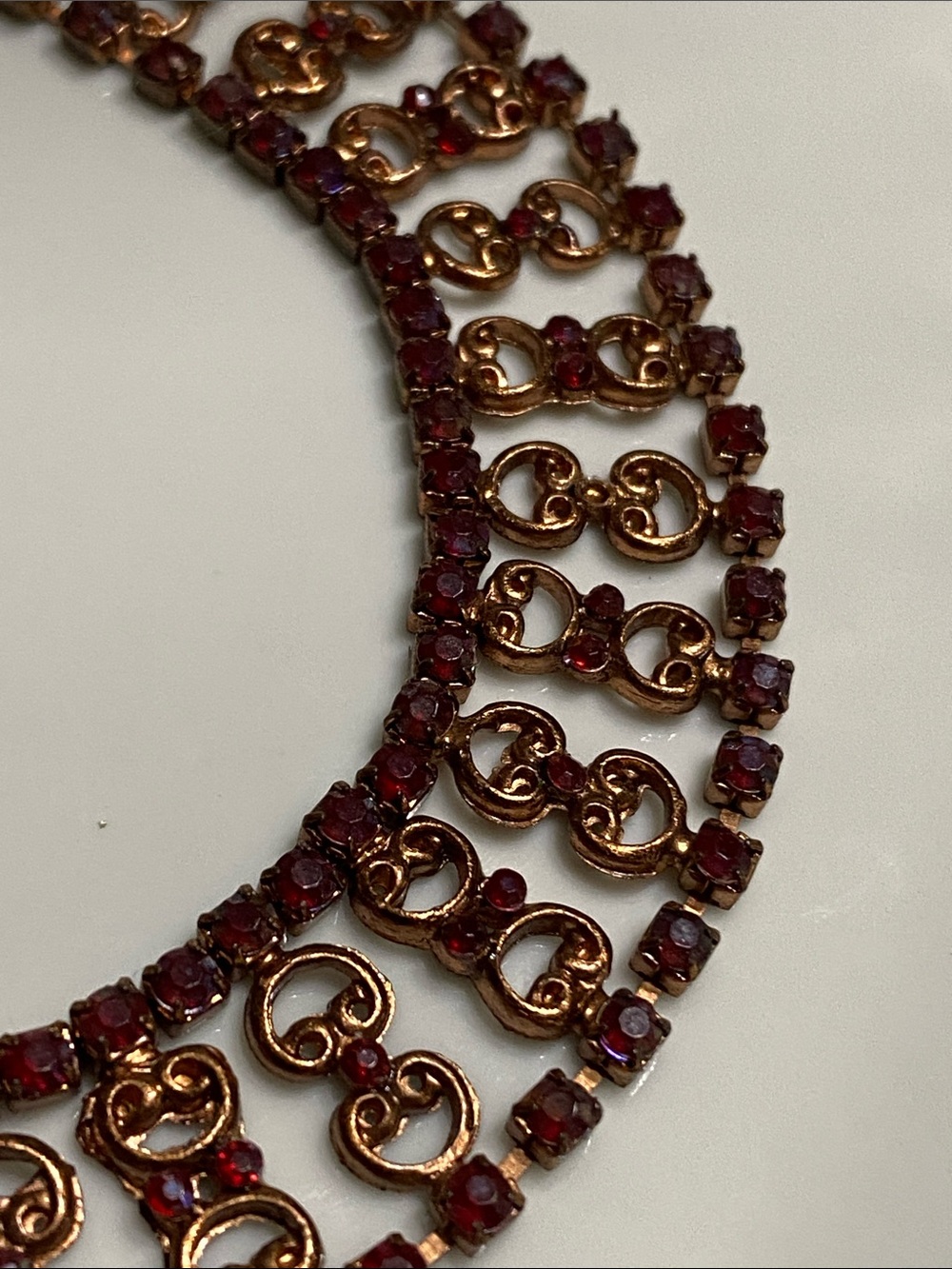 Antique Red Crystal Filigree choker - Picture 3 of 9